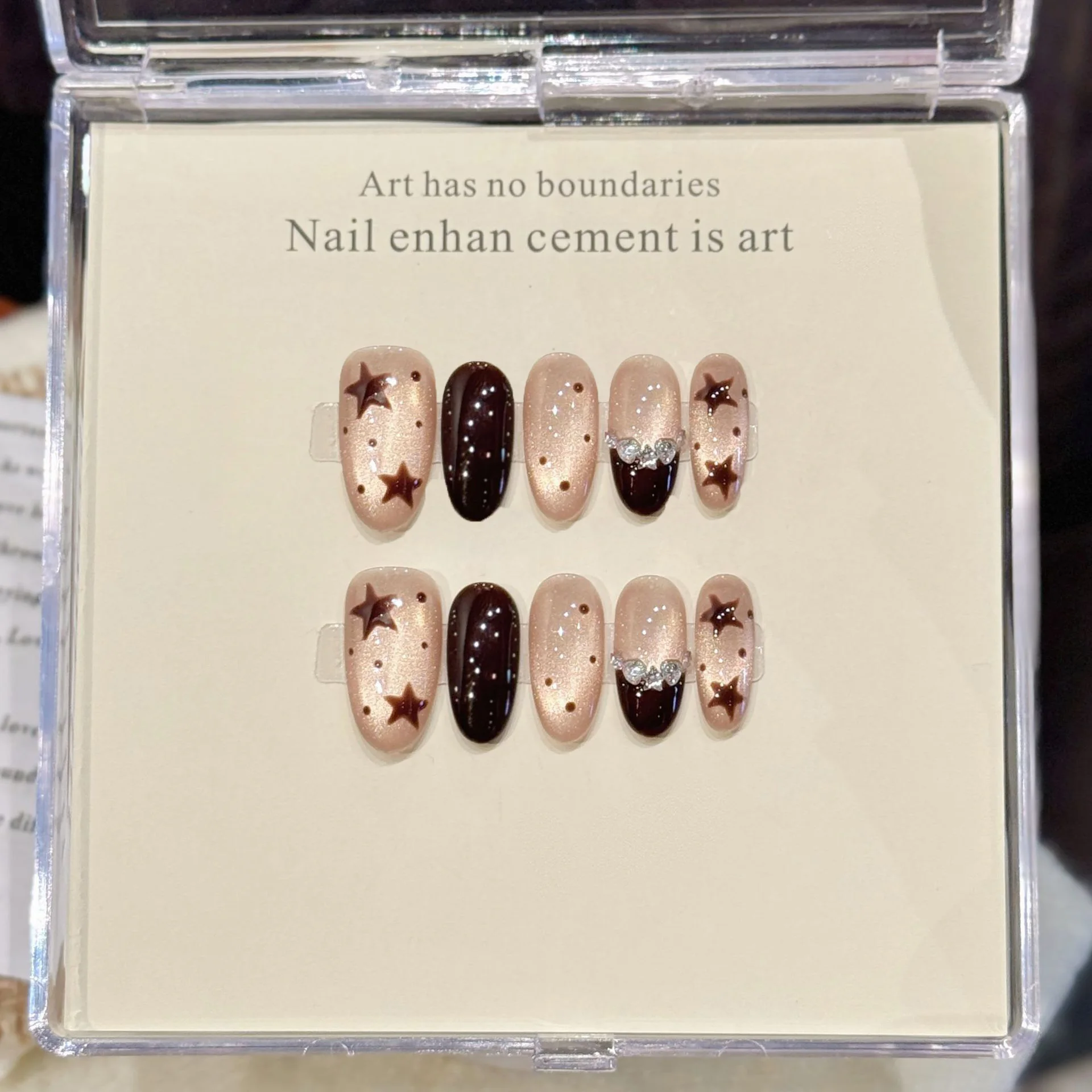 

10 шт., короткие овальные ногти ручной работы, шампанское, кошачий глаз, майяр, горошек, звезда, дизайн со стразами, накладные ногти, носимые ногти