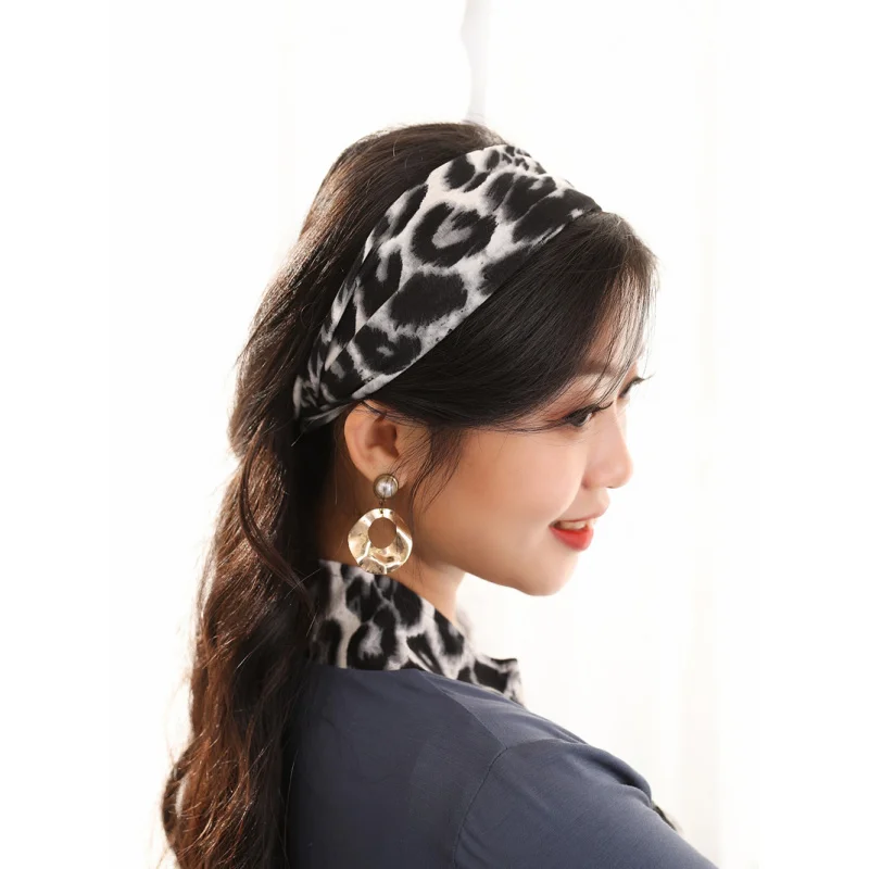 2025 Nieuwe stijl buikdanskostuum voor vrouwen Saidi Egyptische volksgewaadjurk met riet