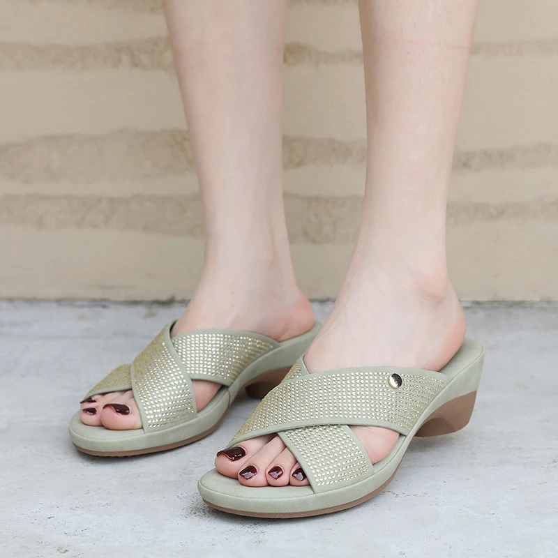 

Spring And Summer Spot Drill Fashionable Heel Exposed Toe Anti-Slip Heel Commuter Sandals Women's Shoes Casual And Versatile