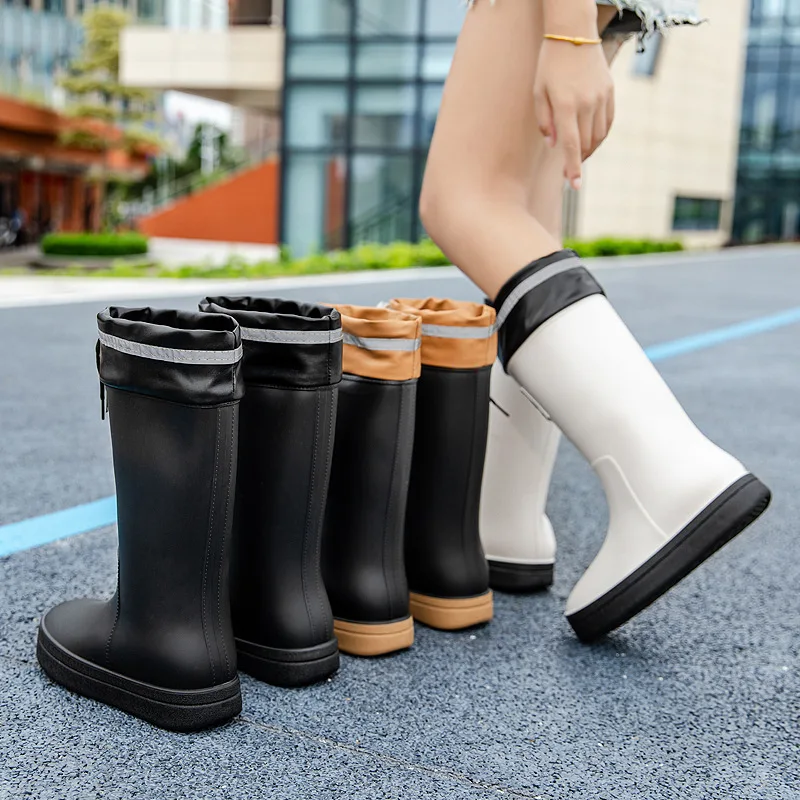 2024 New Rain Boots Women Summer Anti-Slip Trend Soft Rain Shoes Outdoor Fishing On Foot Winter Warm Thick Sole Waterproof Shoes