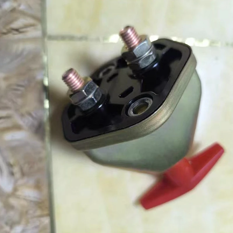 

Suitable for Large Truck Trucks Battery Power Switch 12v24v