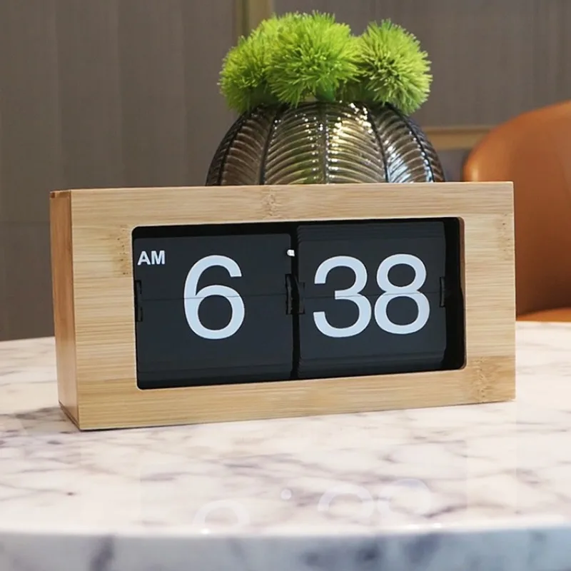 Wood Flip Page Table Clock Mechanical Desk Clocks Digital Home Decor Table Bedside Clocks Modern Room Bedroom Desk Watch Gift