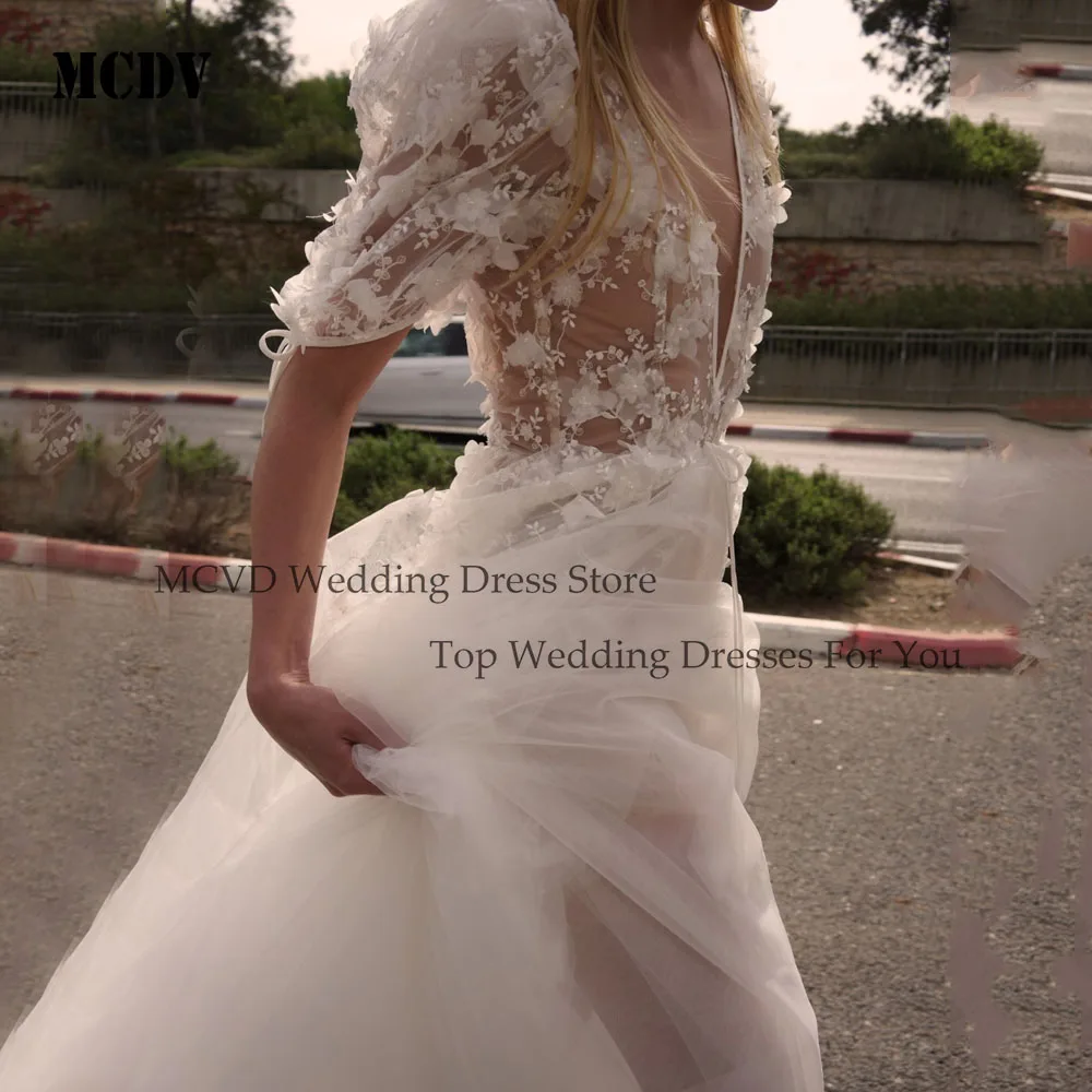MCDV personnalisé col en V profond 3D dentelle florale robe de mariée manches courtes bouffantes robe de mariée bohème pour la cérémonie de mariage