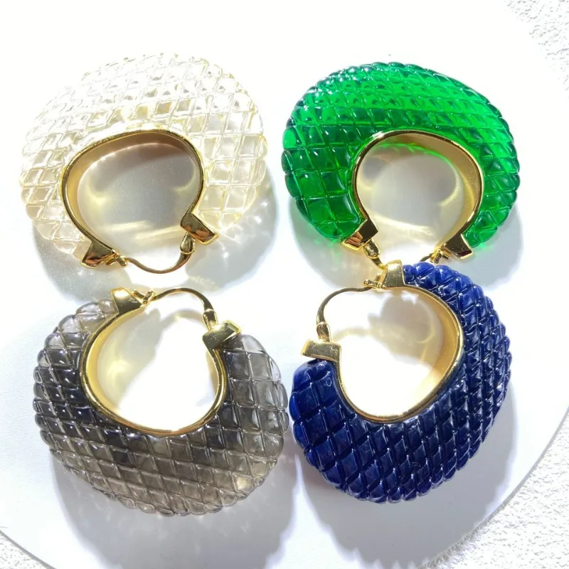 

Classic Jewelry Statement Resin Earrings Women French Retro Exquisite Temperament Plaid Cartoon Cold Style Gold-plated Earrings