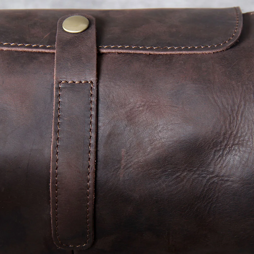 S.WORKER Echtleder Herren Umhängetasche, Bucket Bag, Vollnarbig, Trendige Casual Crossbody-Tasche, Mini-Umhängetasche für Handy & Schlüssel – Detail 17