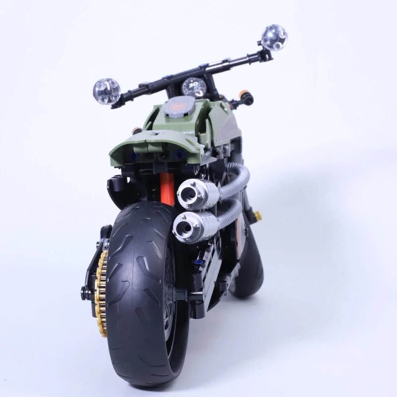 Bloques de construcción técnicos para motocicleta Duke Harleys, locomotora, modelo Racer, montaje de vehículo, ladrillos, juguete, regalos para niños, 634 Uds.