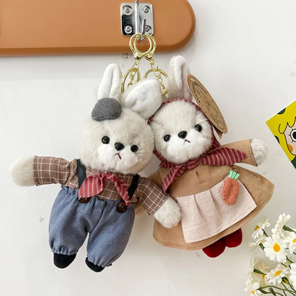 Konijn familie konijn pluche sleutelhanger met kleding schattig pluizig konijntje sleutelhanger tas charme legering ring pluche konijn sleutelhanger