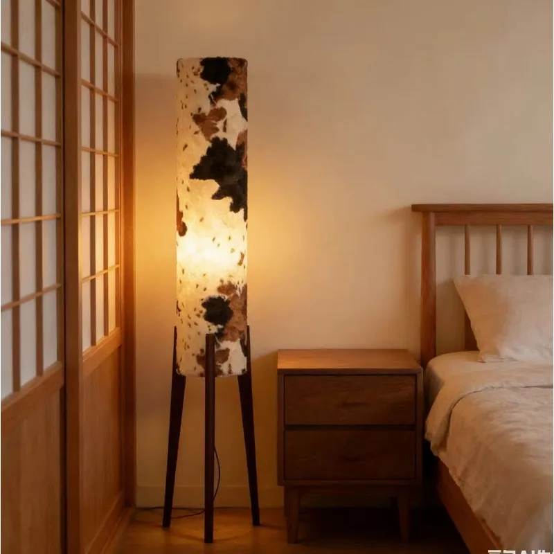 Living room floor lamp, medieval background wall decoration atmosphere lamp, advanced sense c
