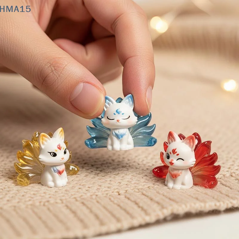 【YA】Cartoon Cute Nine-tailed Fox Resin Charm Animal Figurine 1PC Ideal for DIY Keychain Backpack Hanger DIY Small Presents