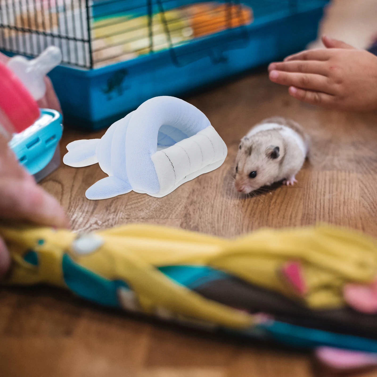 

Warm Cotton Pet Nest Sky-Blue Cozy Windproof Sleeping Cave For Small Animals Hamster Guinea Pig Winter Bed