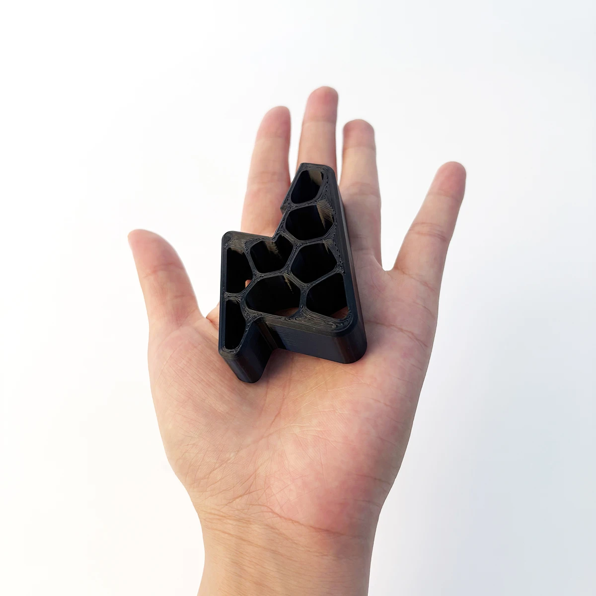 2-Piece Window Stopper, Sturdy Plastic Stopper to Prevent Sliding, Simple Structure for Easy Use, Multi-Functional Stopper System Kit, Suitable for Indoor/Outdoor Use, Easy to Install/Remove, Compatible with Balconies,