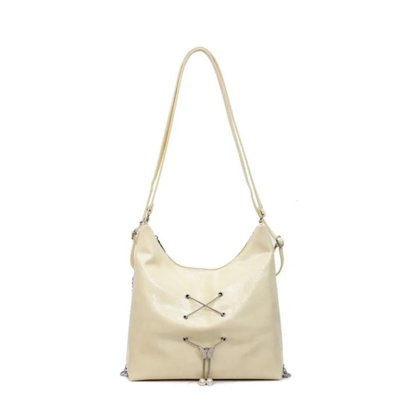 

Classic Designer Paris Fashion Inspired Messenger Purse For Women Featuring Elegant Solid Color And Leisure Use