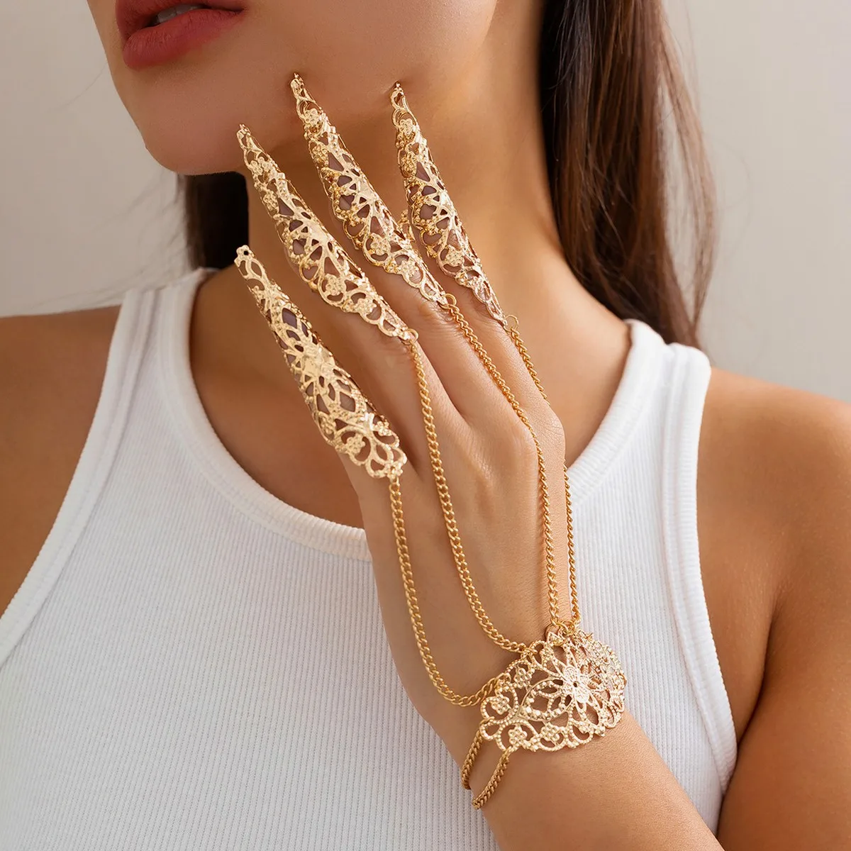 Halloween Gothic Ghost Punk Cone-Shaped Finger Nail Chain Bracelet With Rings Jewelry For Women Vintage Retro Gift