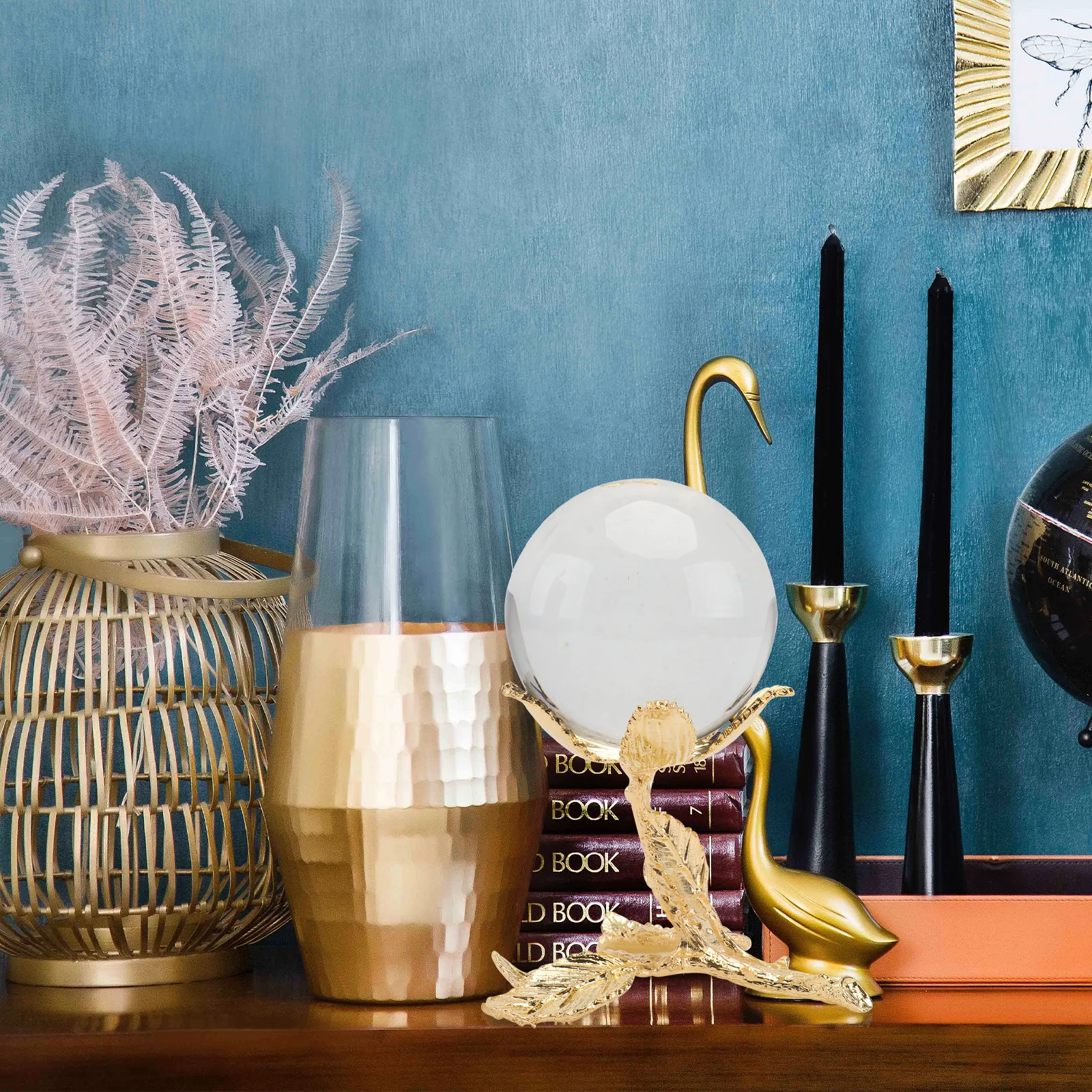 

1Pcs Crystal Ball Ornament Nordic Style Creative Metal Crystal Ball Adornment Golden Desktop Decor Office Home Decoration Gift