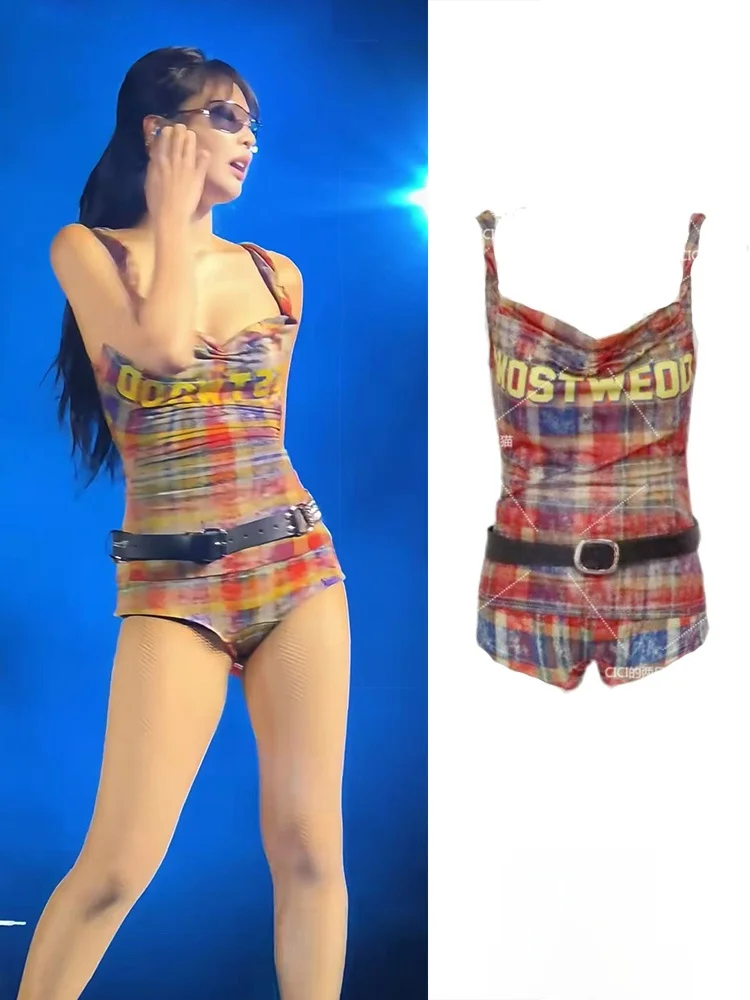 

Jennie Contrast Color Plaid Vest And Shorts Concert Performance Outfit Stage Costume Women's Fashion Summer 2025
