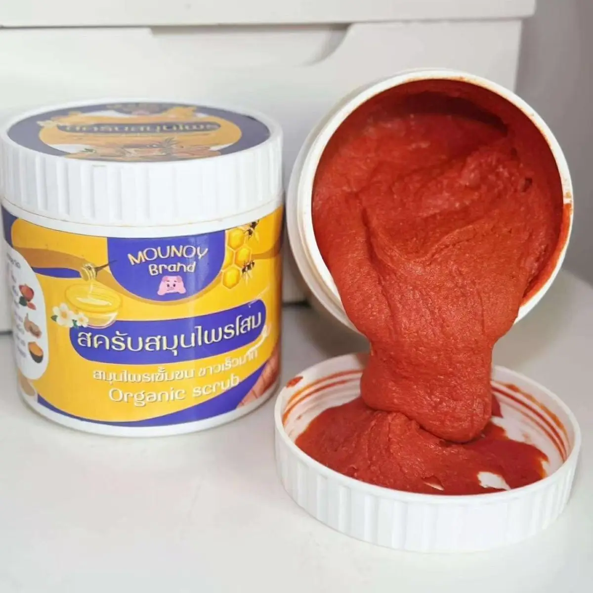 Thailand Whitening Body Scrub, Exfoliating & Cleansing, Gentle Face Body Care, 600g New