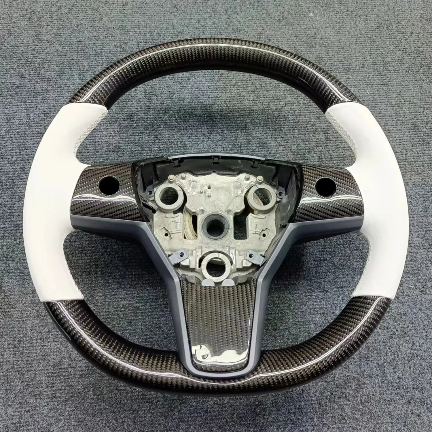 Perforated Leather Carbon Fiber Racing Steering Wheel For Tesla Model 3 Model Y 2020 2021 2022 2023 2019-2017