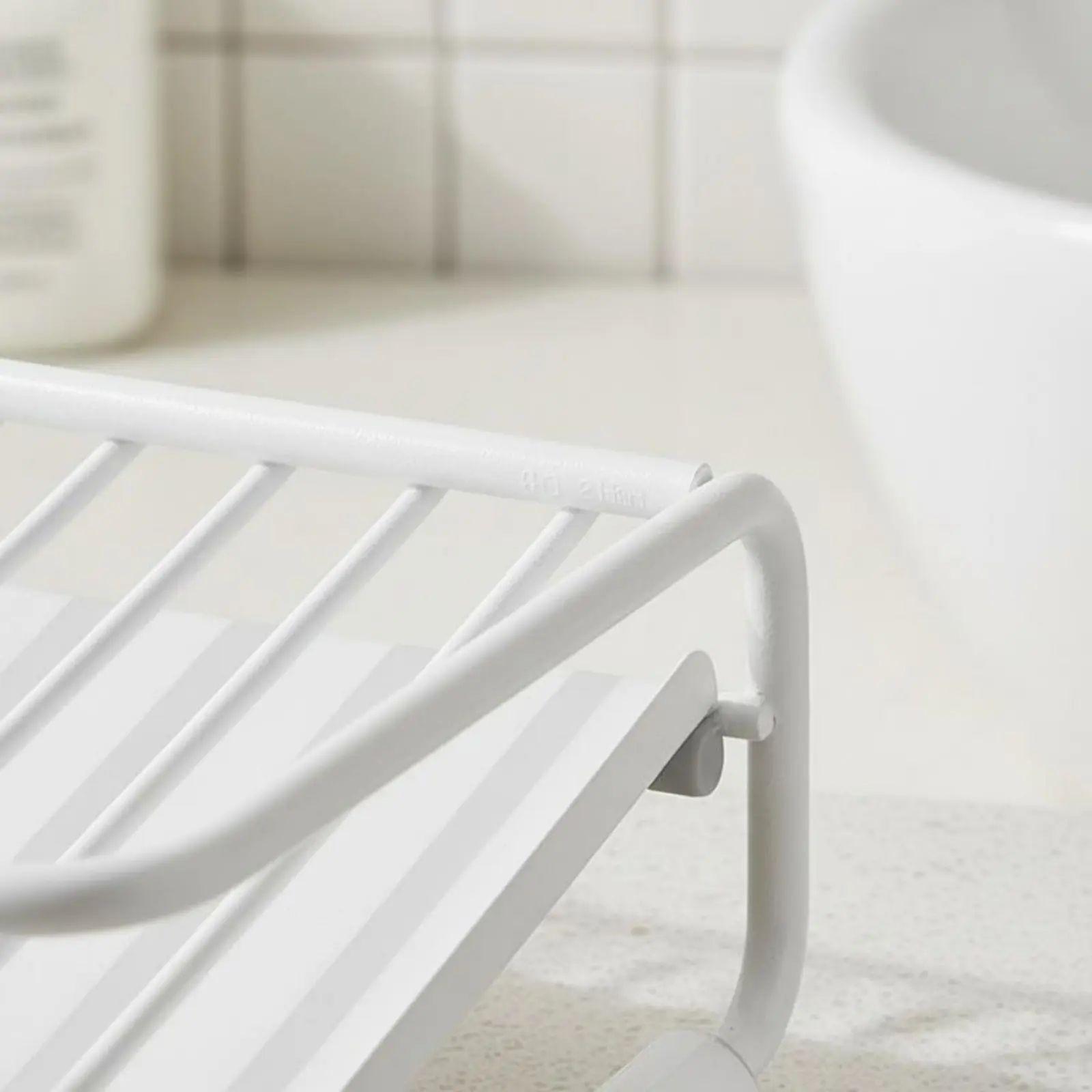 

Draining Soap Dish Space Saving Soap Holder with Drain Holes Bathroom Storage Multi Purpose Anti Slip Bottom for Washstand