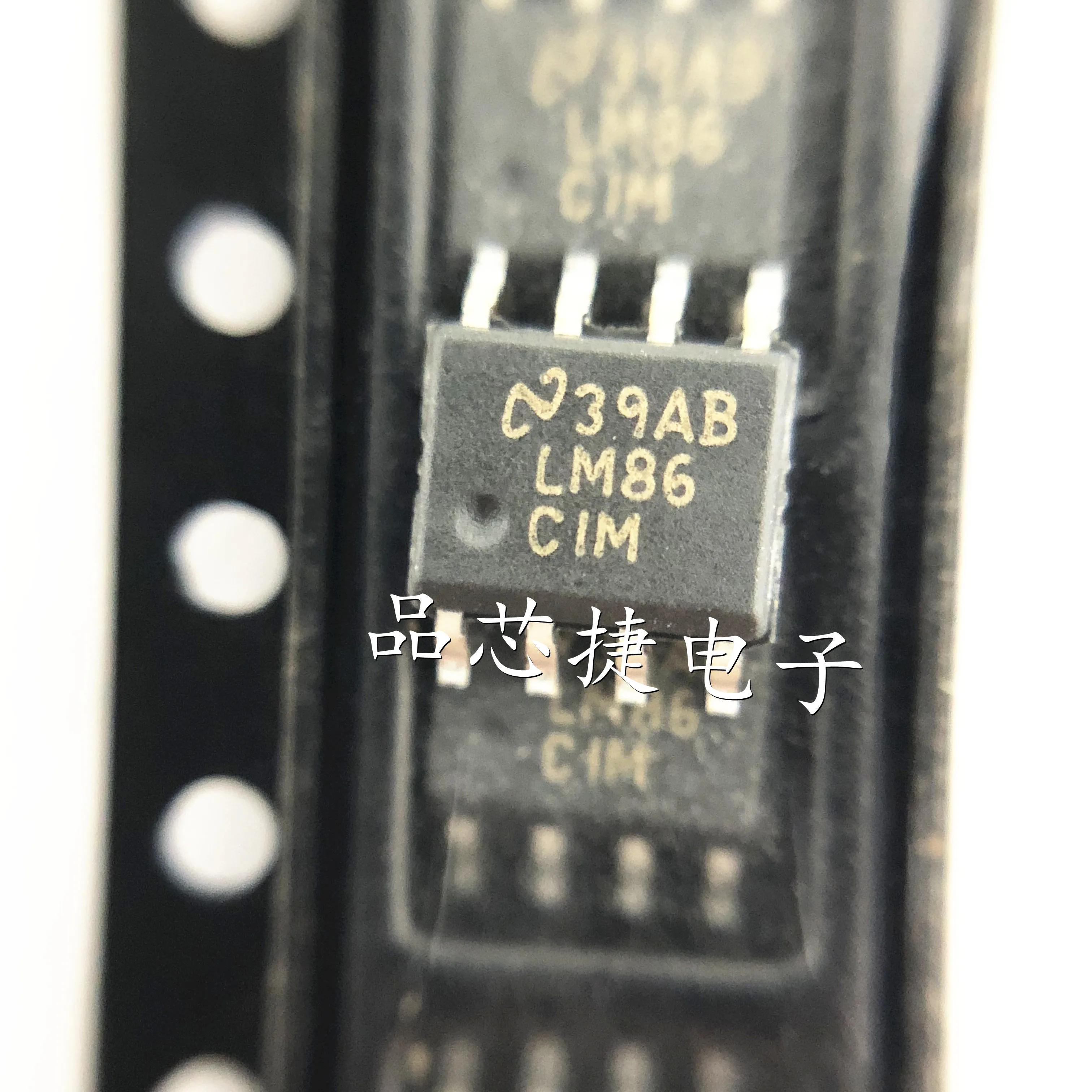 

10pcs/Lot LM86CIMX/NOPB Marking LM86 CIM SOIC-8 Remote And Local Temperature Sensor