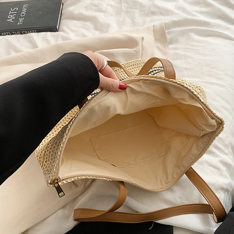 Vintage Straw Rattan Woven Bags Handmade Summer Beach Bags Ladies Large Capacity Shoulder Bag Bohemia Travel Handbags Totes sac