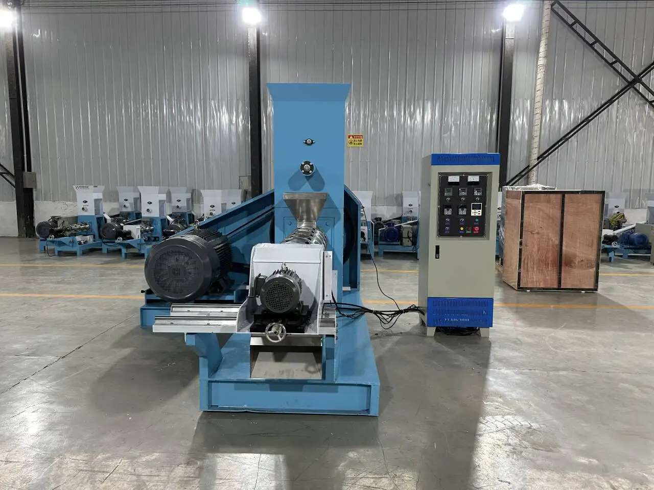 Complete Fish Feed Extruder Production Line with Dryer Packing Machine for Tilapia