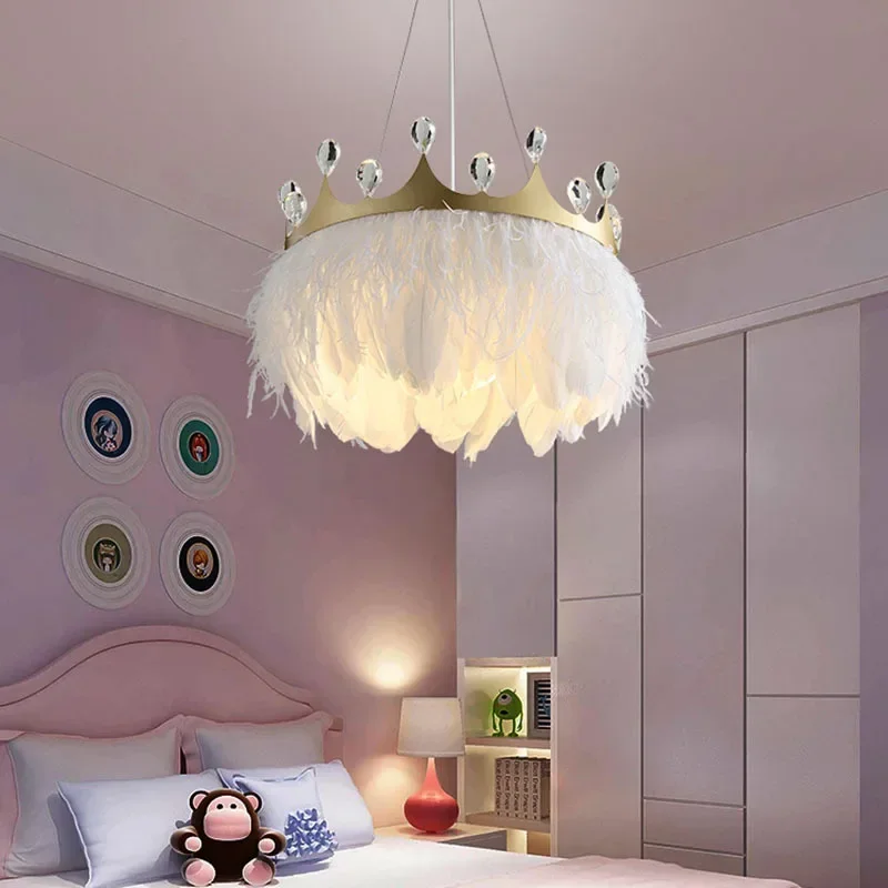 

Modern White Feather Pendant Light with Gold Crown Crystal Decor E27 Socket for Girl's Room Bedroom Hotel Hanging Lamp Design