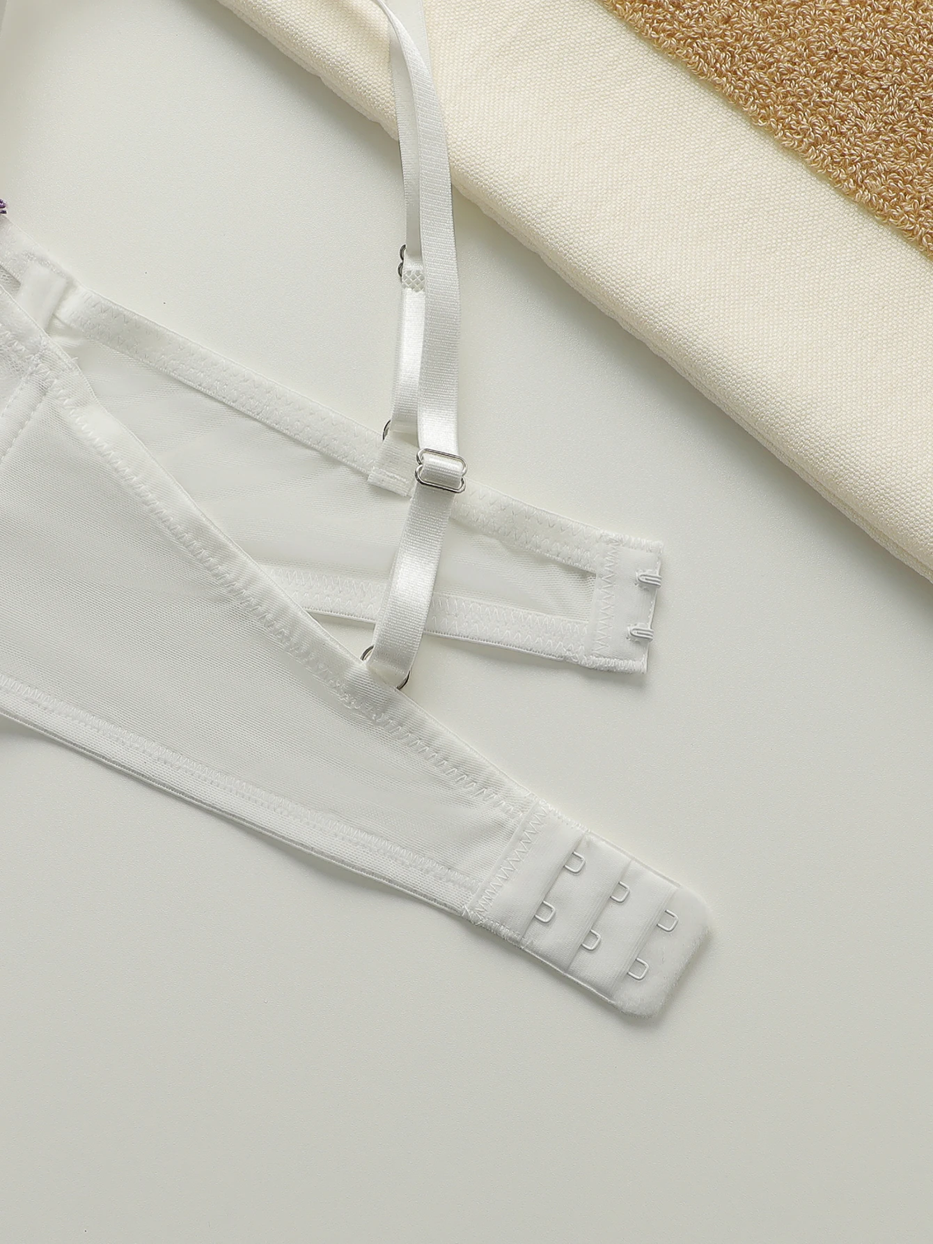 Krásná podprsenka s květinovou výšivkou, průhledné sexy spodní prádlo s nastavitelnými ramínky MR2956 - náhled 6