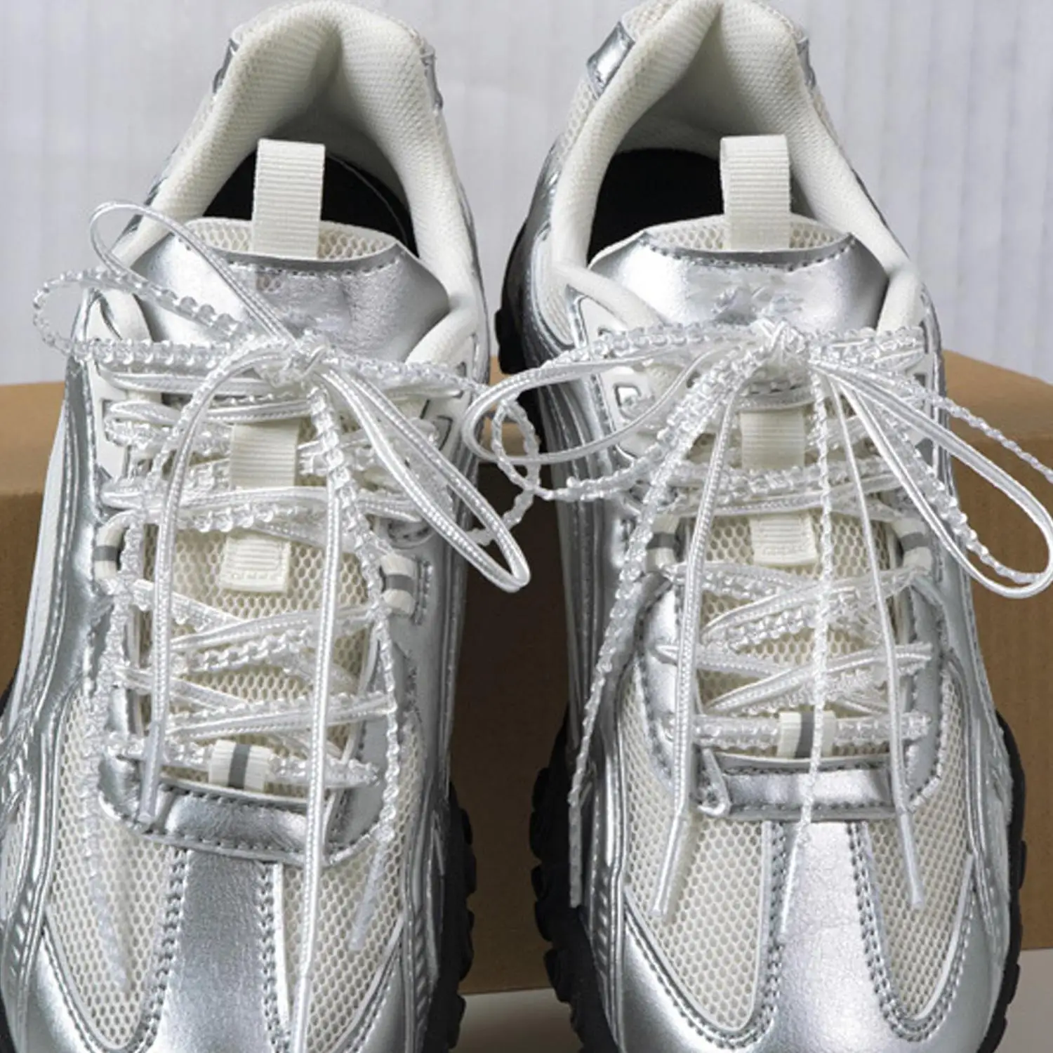 

2Pair Silver Lace Shoelaces Thin Round Laces Sneaker Sport Training Shoes White Leather Leisure Casual DIY Shoes Laces