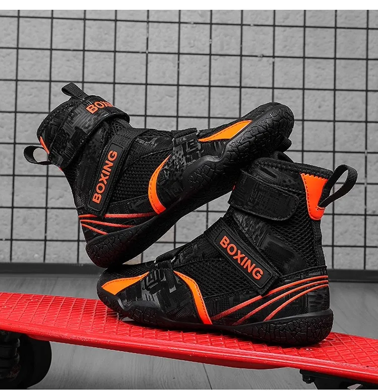 

New Winter 2025 Bestseller: Lightweight Breathable Professional Anti-Friction Anti-Slip Wrestling Shoes Training Boxing Shoes