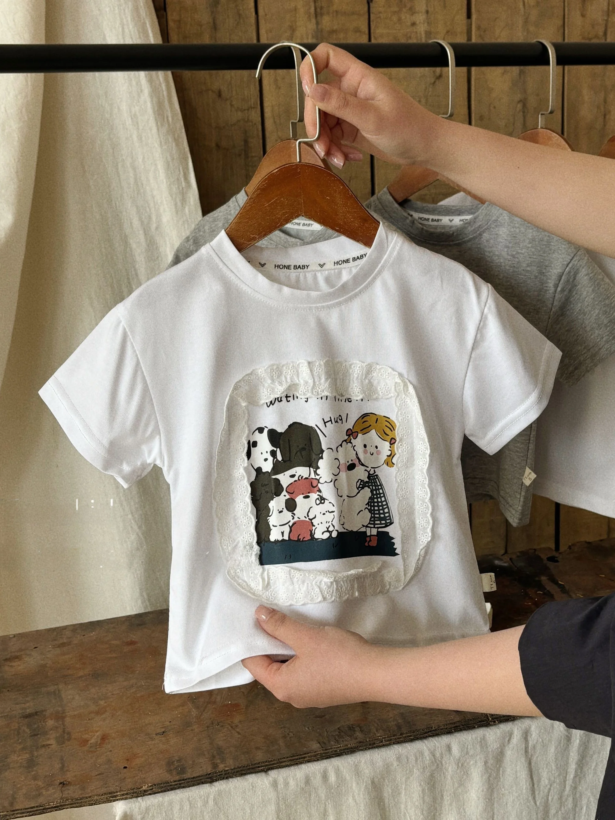 T-shirt d'été en dentelle pour filles, mignon, ort Sve, imprimé de dessin animé, rond, Ne Top, vêtements décontractés pour enfants
