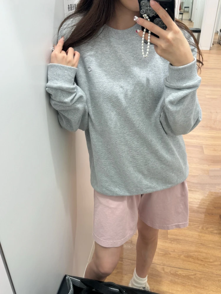 بلوفرات رياضية سوداء فضفاضة لخريف 2025 سترات نسائية غير رسمية برقبة دائرية بأحرف كلاسيكية بسيطة وأكمام طويلة مع قلنسوة للنساء #6