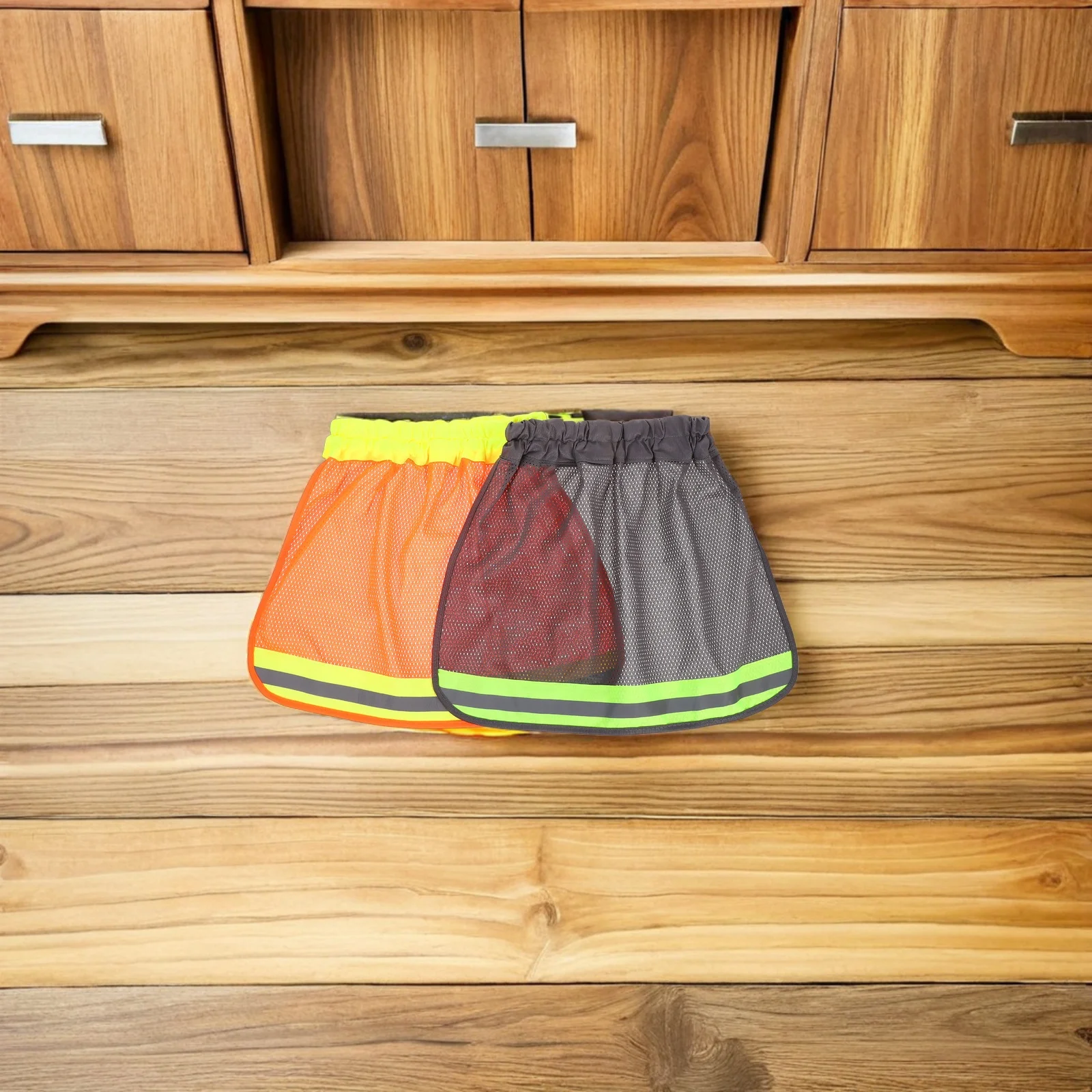 

2Pcs High Visibility Hard Hat Neck Shade Breathable Mesh Reflective Strip Sunshade Cover Safety Neck Protector Outdoor