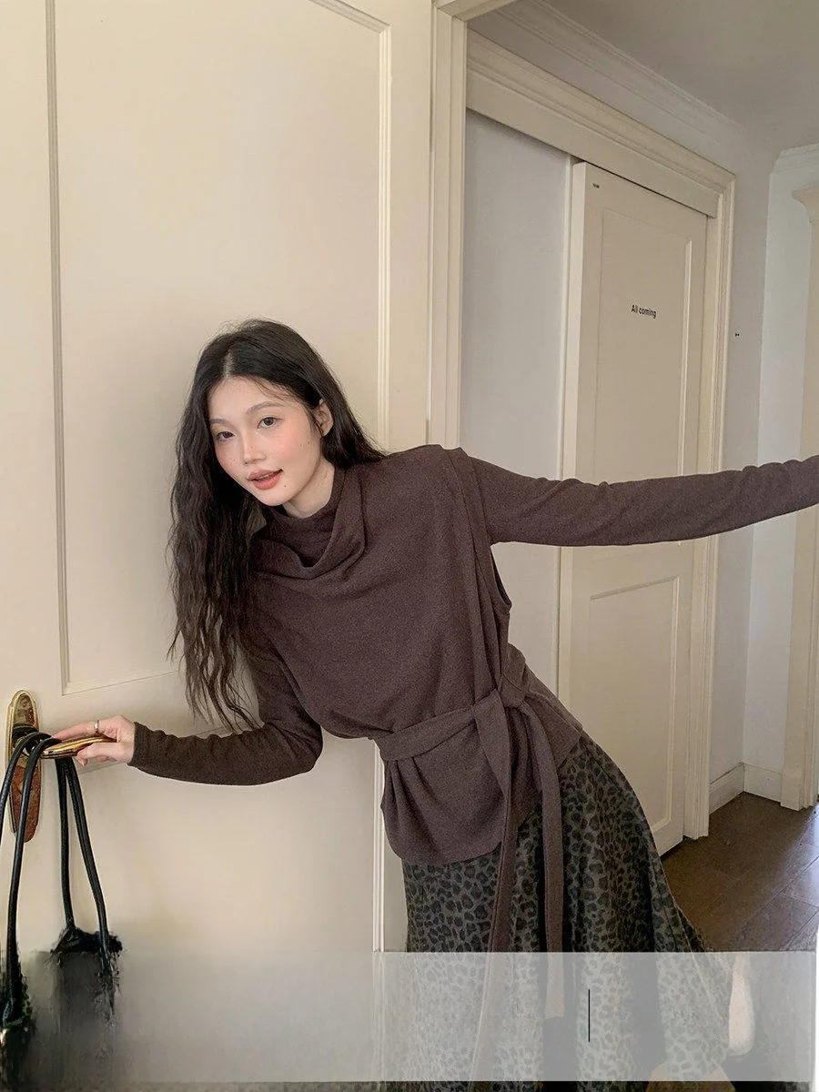 

Комплект из двух предметов: вязаный мягкий повседневный свободный женский топ и жилет с высоким воротником цвета кофе Linyunyun