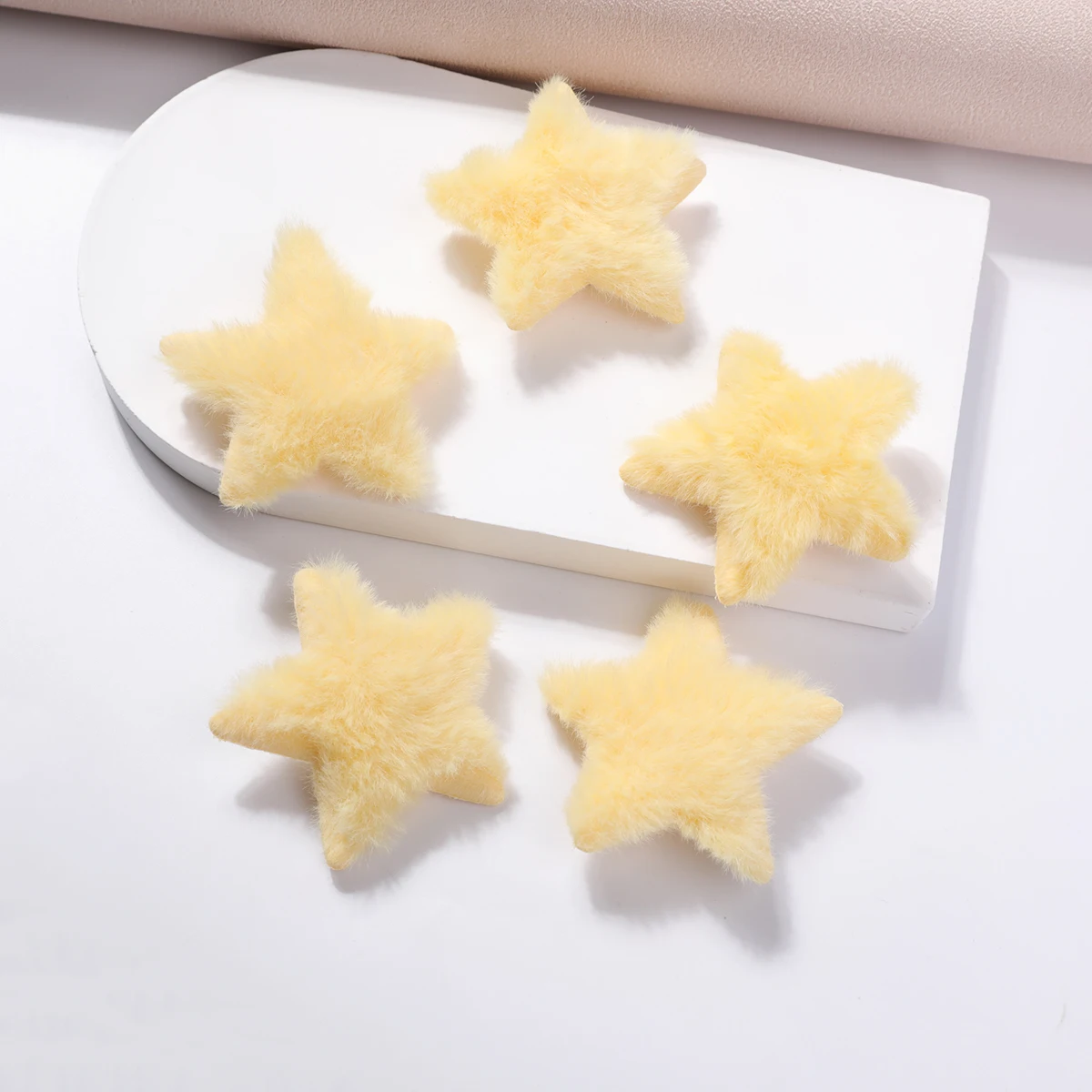 Sweet Japanese Plush Star Hair Clip Cute Bang Clip Autumn/Winter Side Hair Duck Mouth Clip Headpiece