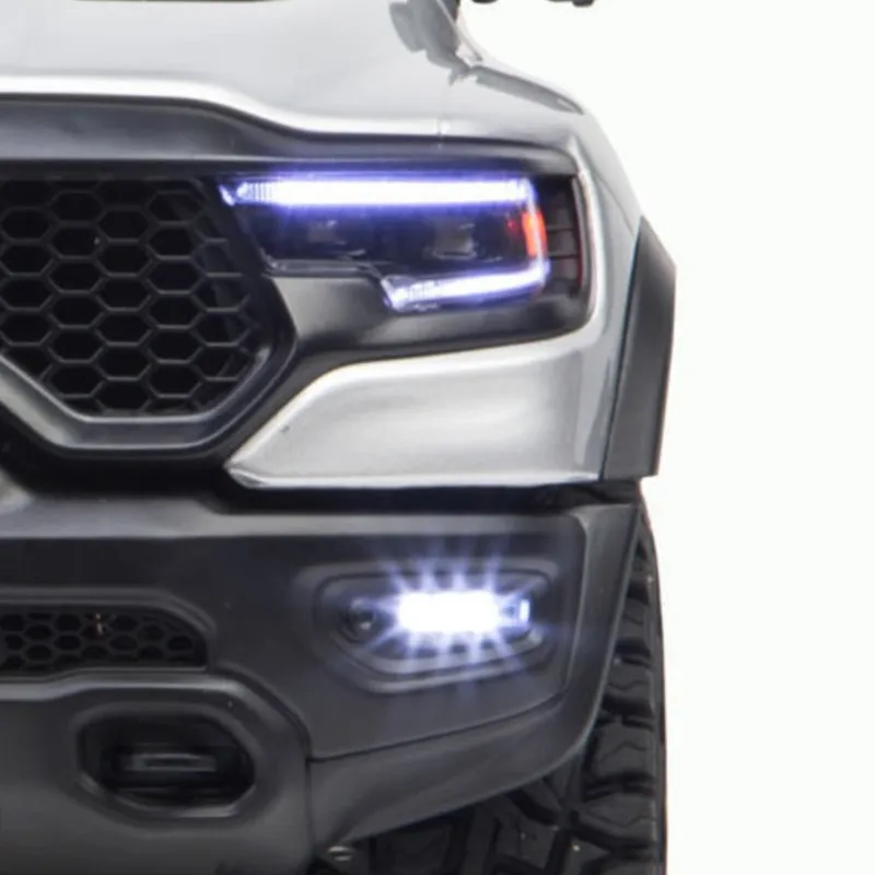 

1/8 RC внедорожник 4WD радиоуправление пикап дифференциальные замки 2 скорости трансмиссии металлические шестерни Hobbywing ESC фонари