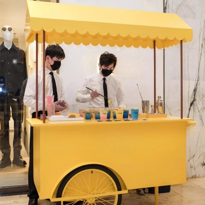 Italian luxury goods exhibition and sales promotion floats, banks, stalls at the entrance of the store, small carts, bazaars