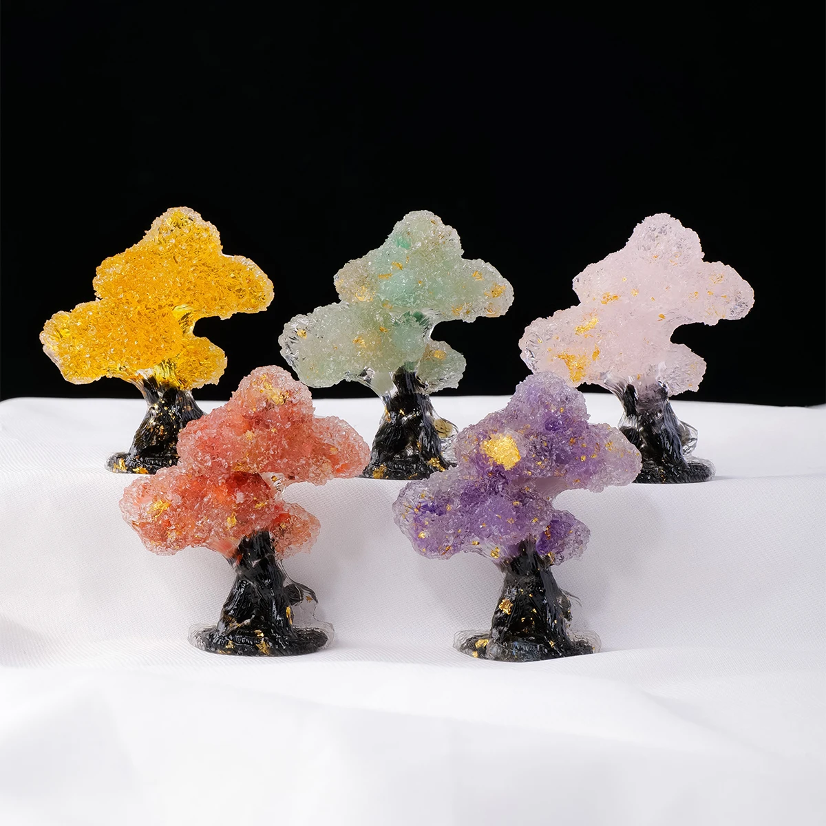 1PC Natural Crystal Stone Resin Mini Tree Statue Reiki Stone Figurine Amulet Fengshui Sculpture for Home Office Decoration