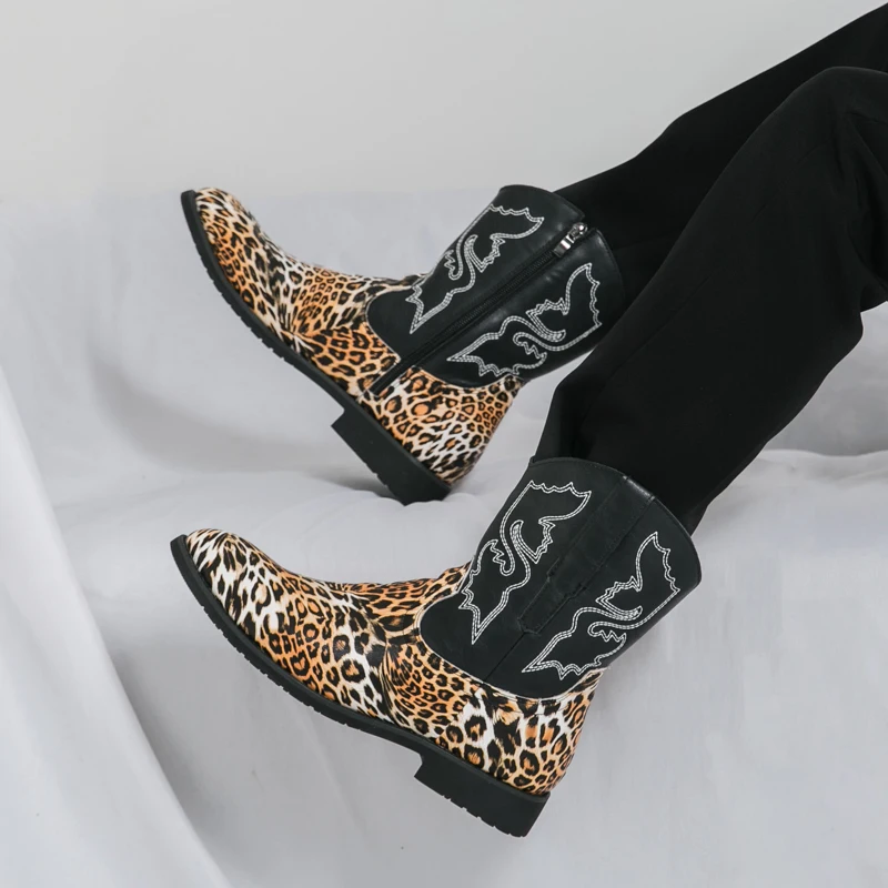 عالية الجودة اليدوية رجالي أحذية رعاة البقر التطريز الغربية الفاخرة أشار تو أحذية عالية الجودة العلامة التجارية الكلاسيكية الرجعية نمط الرجال الأحذية