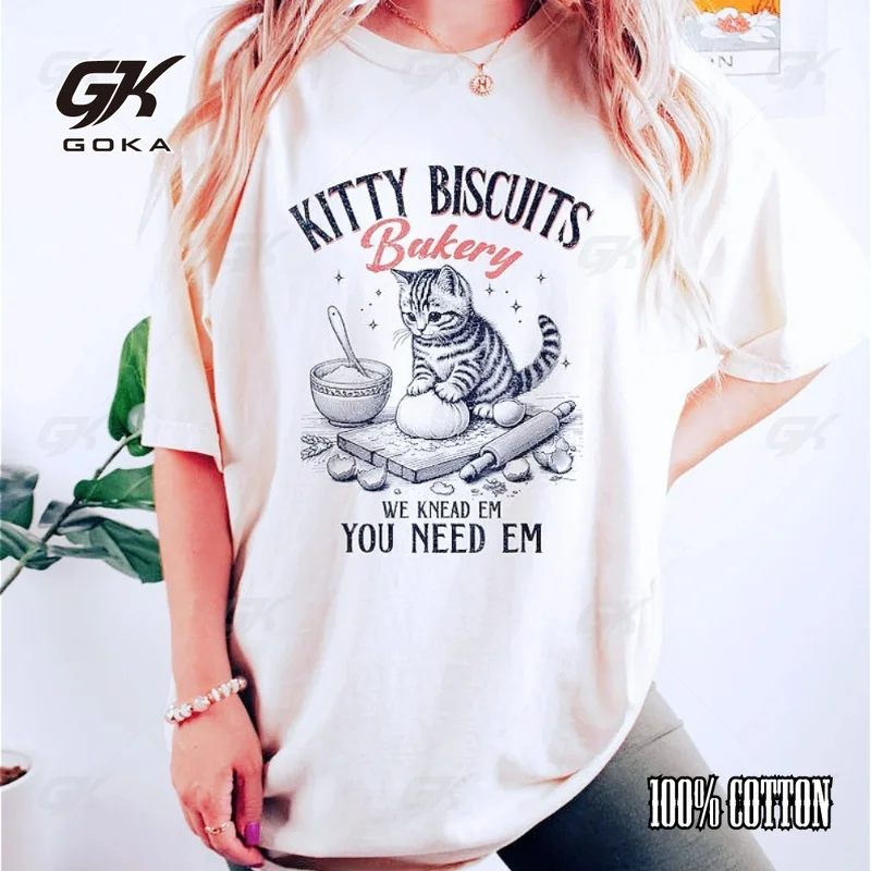 Kitten Cookie Bakery T-shirt, Cute Cat T-shirt, Fun Gift for Baking Moms Baking Crew Neck T-shirt Crew Neck Short-Sleeve Hipster