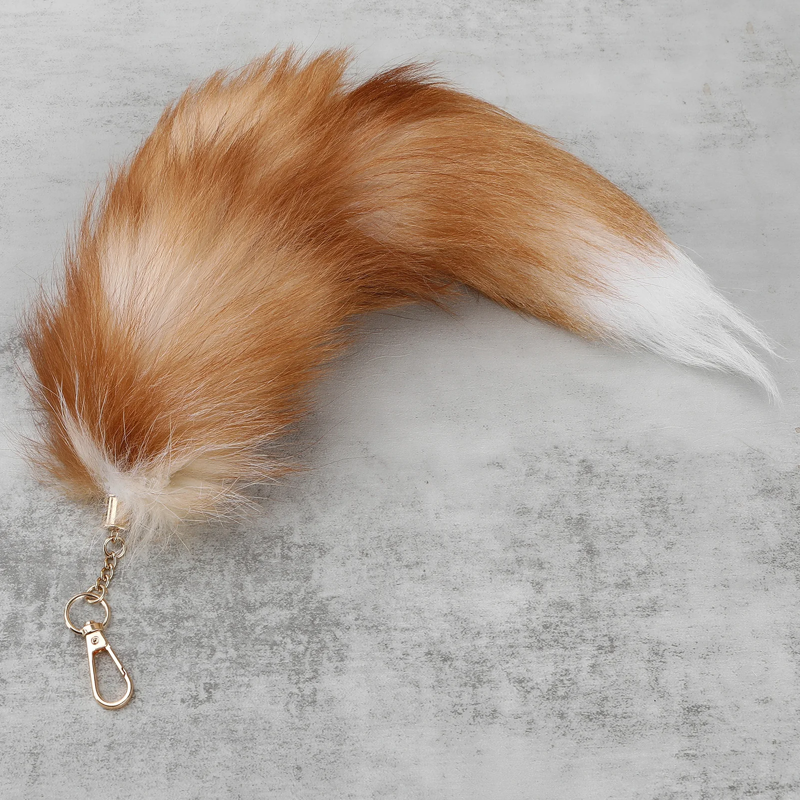 LLavero esponjoso de piel de zorro colgante bolsos grandes encanto llave de felpa sintética China lindos llaveros de cola de zorro para regalos de novio y novia