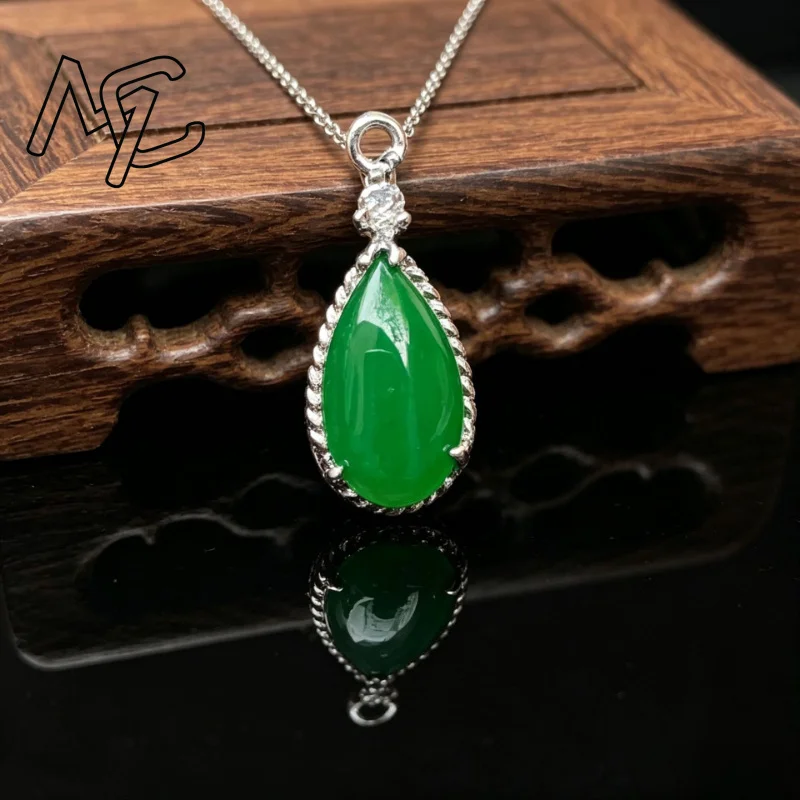 Natural Malaysian Jade Green Water Droplet Pendant Necklace Accessories Jewelry Amulets Green Gifts Women Carved Real Charms