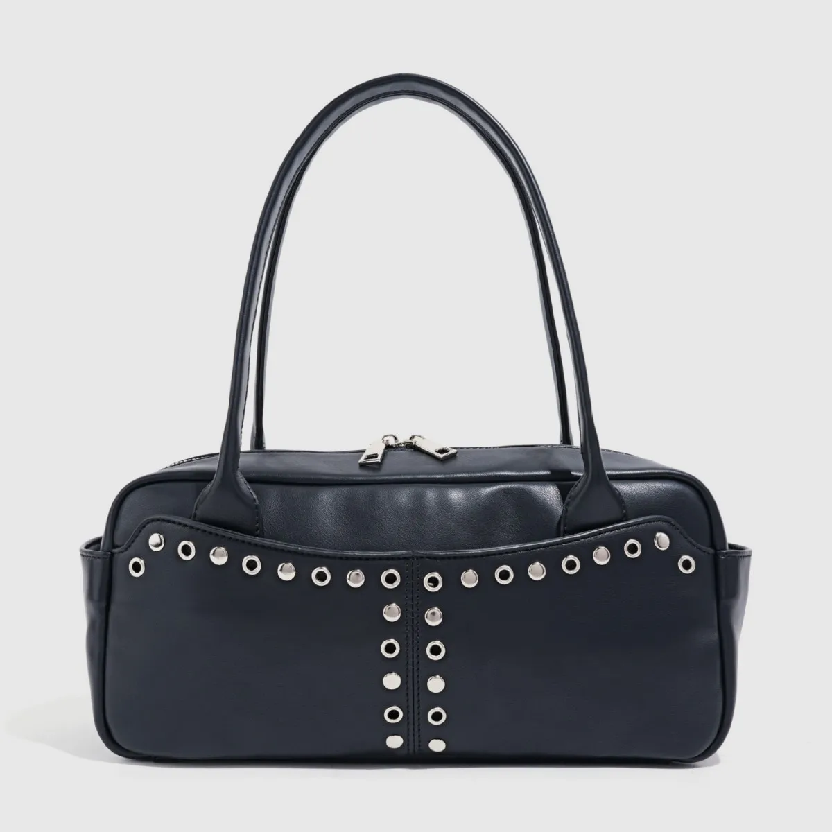 

2026 new fashionable European casual handbag riveted shoulder bag punk style women's bag, motorcycle shoulder bag