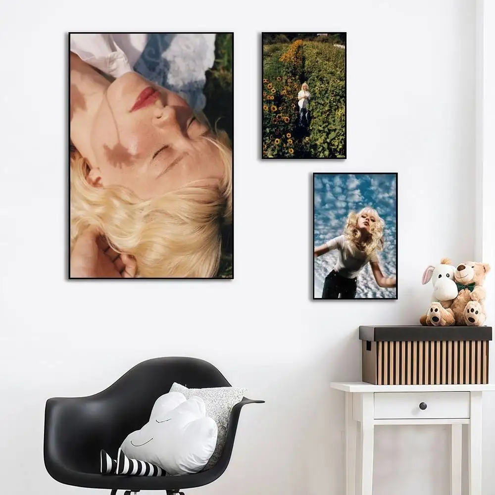 Maisie Peters Florescence Sleek and Sophisticated Poster Sticker, Perfect for Living Rooms, Bedrooms, Hallways, Pubs, Bistros