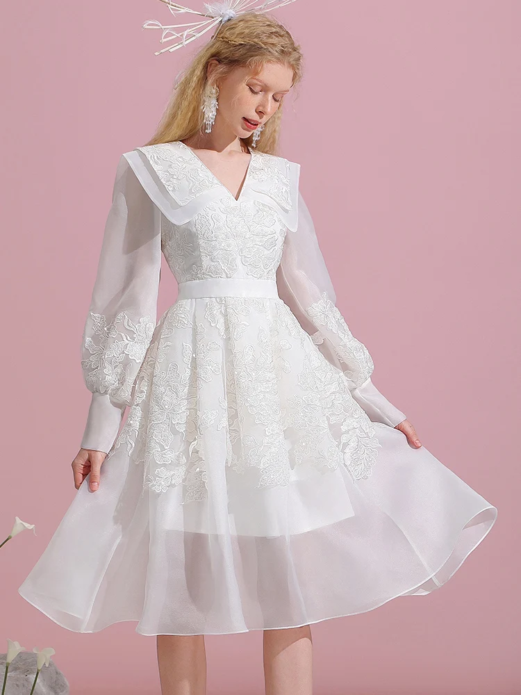 Niche Fairy White Dress for Women 2024 New Summer Gentle Elegant Embroidery Slim Waist Lace Sequined Lantern Sleeve Maxi Dress