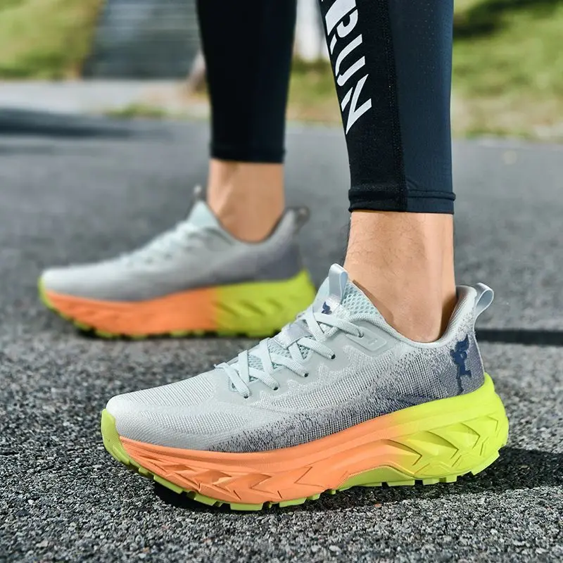 

2026 New Luxury Running Shoes Men Breathable Outdoor Sports Shoe Anti-Slip Sports and Leisure Shoe Unisex Walking Sneakers Man