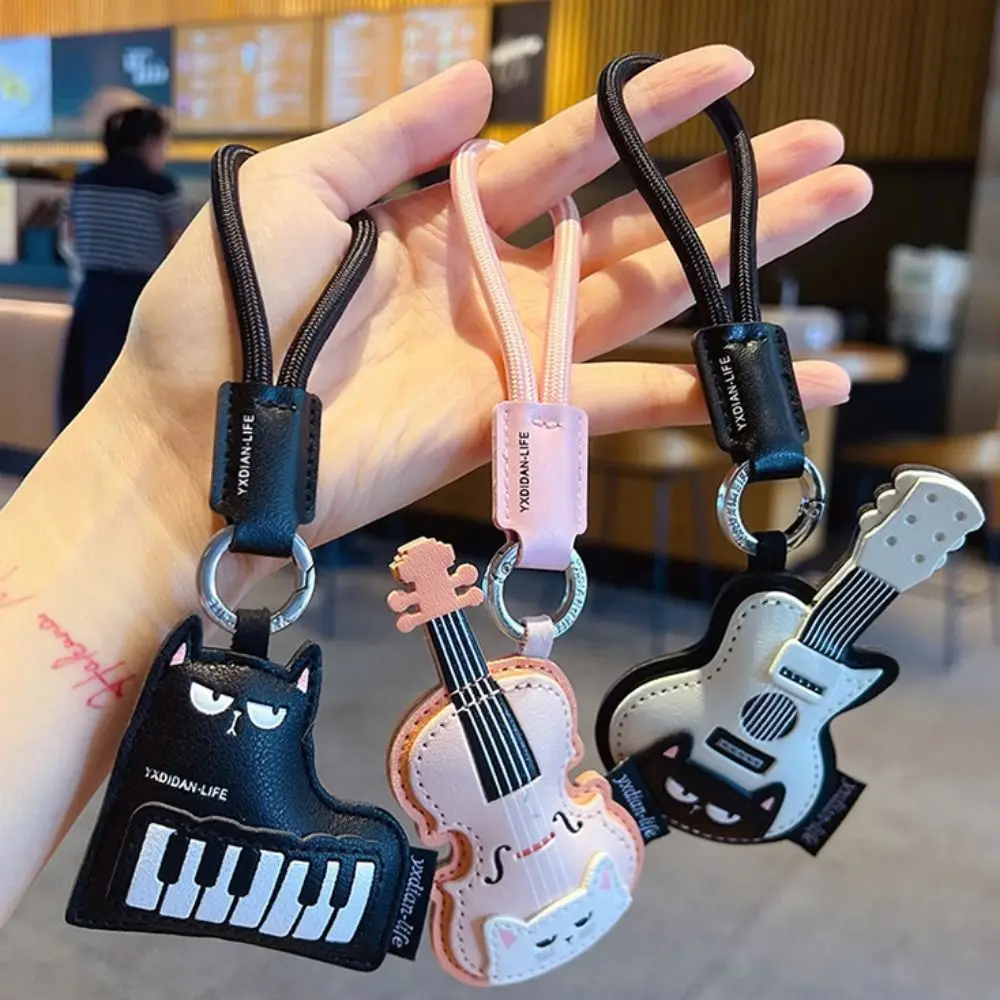 PU Leather Leather Keychain Black Cat Piano Shape Musical Instrument Keychain Guitar Shape With Lanyard Guitar Keyring