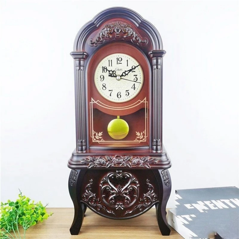●Swinging Clock with Silent Operation, Clock Nostalgic Home Clock Living Room Ornament