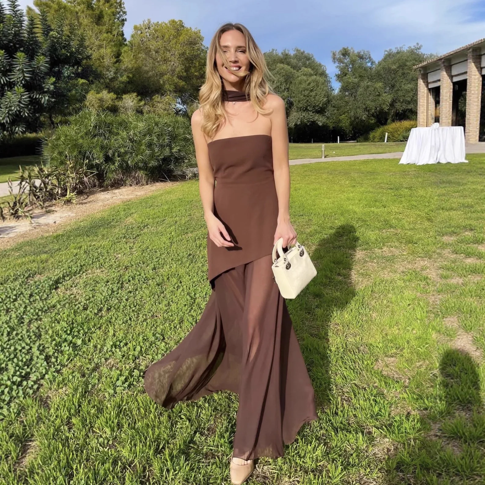 

Женское платье макси без бретелек с вырезом халтер, с высоким разрезом, без рукавов, облегающее, элегантное вечернее платье, длинное облегающее платье