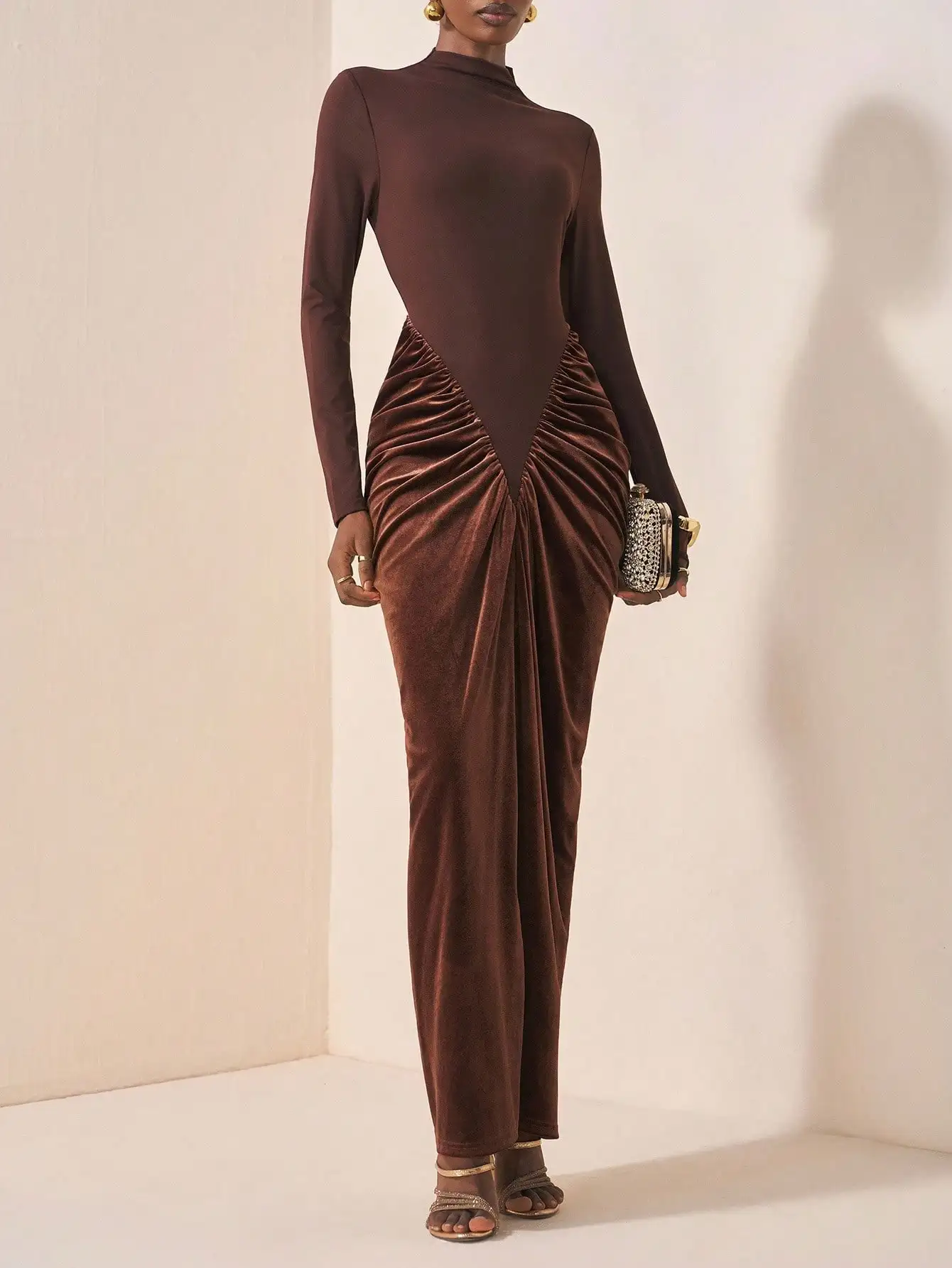 

Brown Velvet Maxi Dress with Ruched Waist and High Neck Long Sleeve