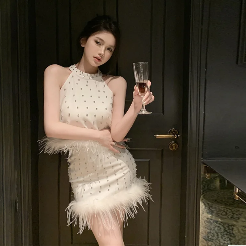 Women's Summer Heavy Industry Diamond Hanging Neck Feather Top + A-Line Skirt Sets/Suits